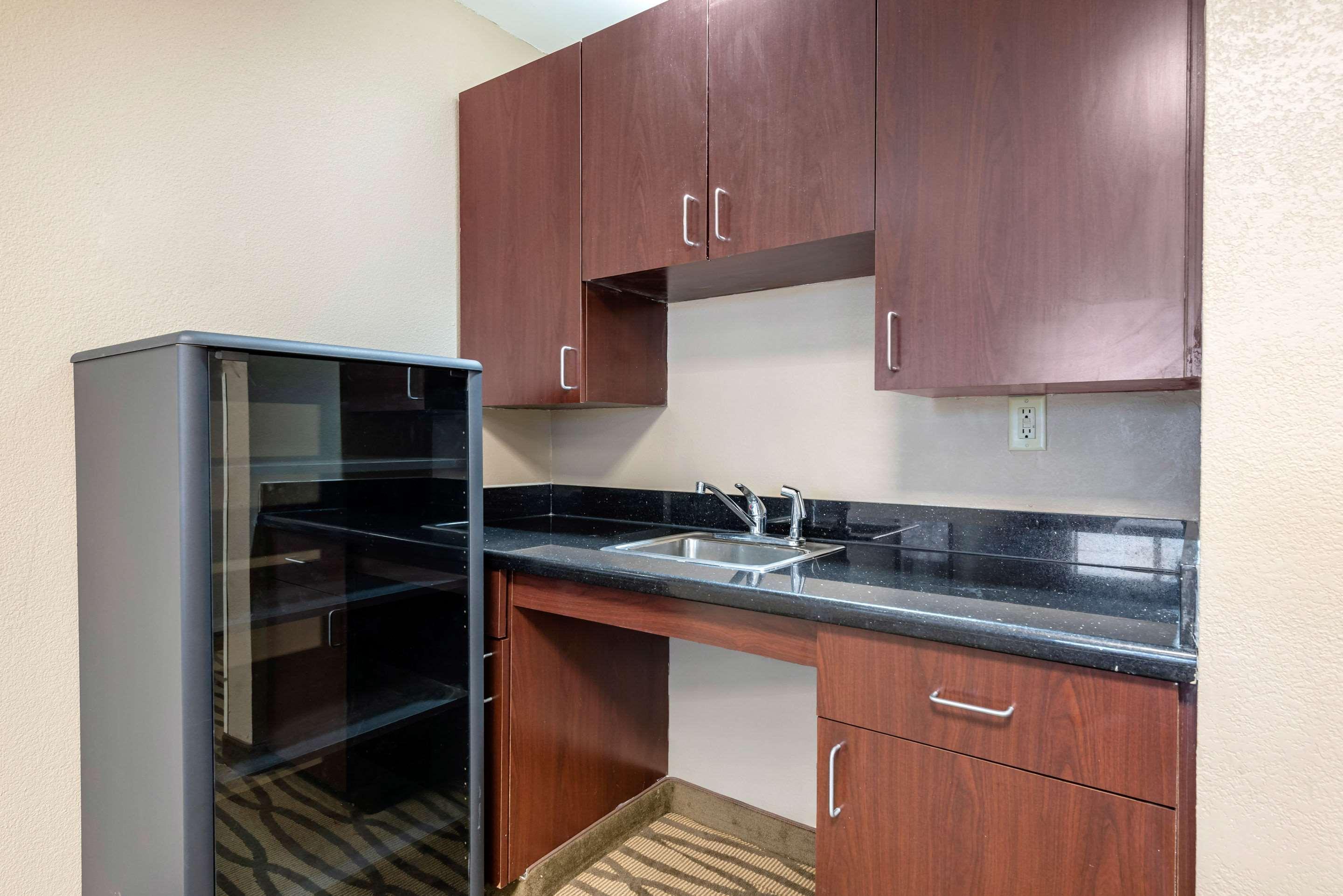 Comfort Suites Cincinnati Airport Hebron Buitenkant foto
