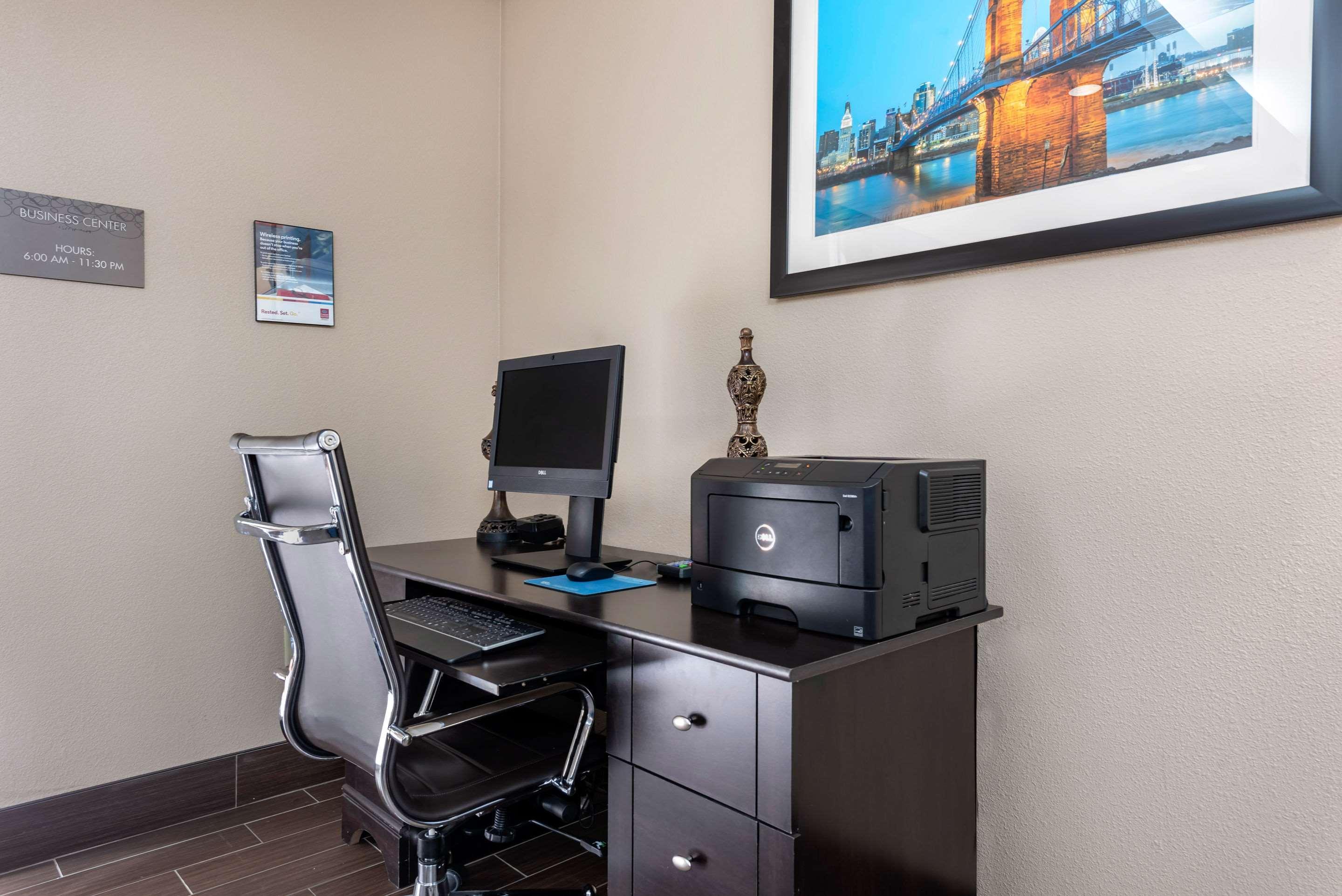 Comfort Suites Cincinnati Airport Hebron Buitenkant foto