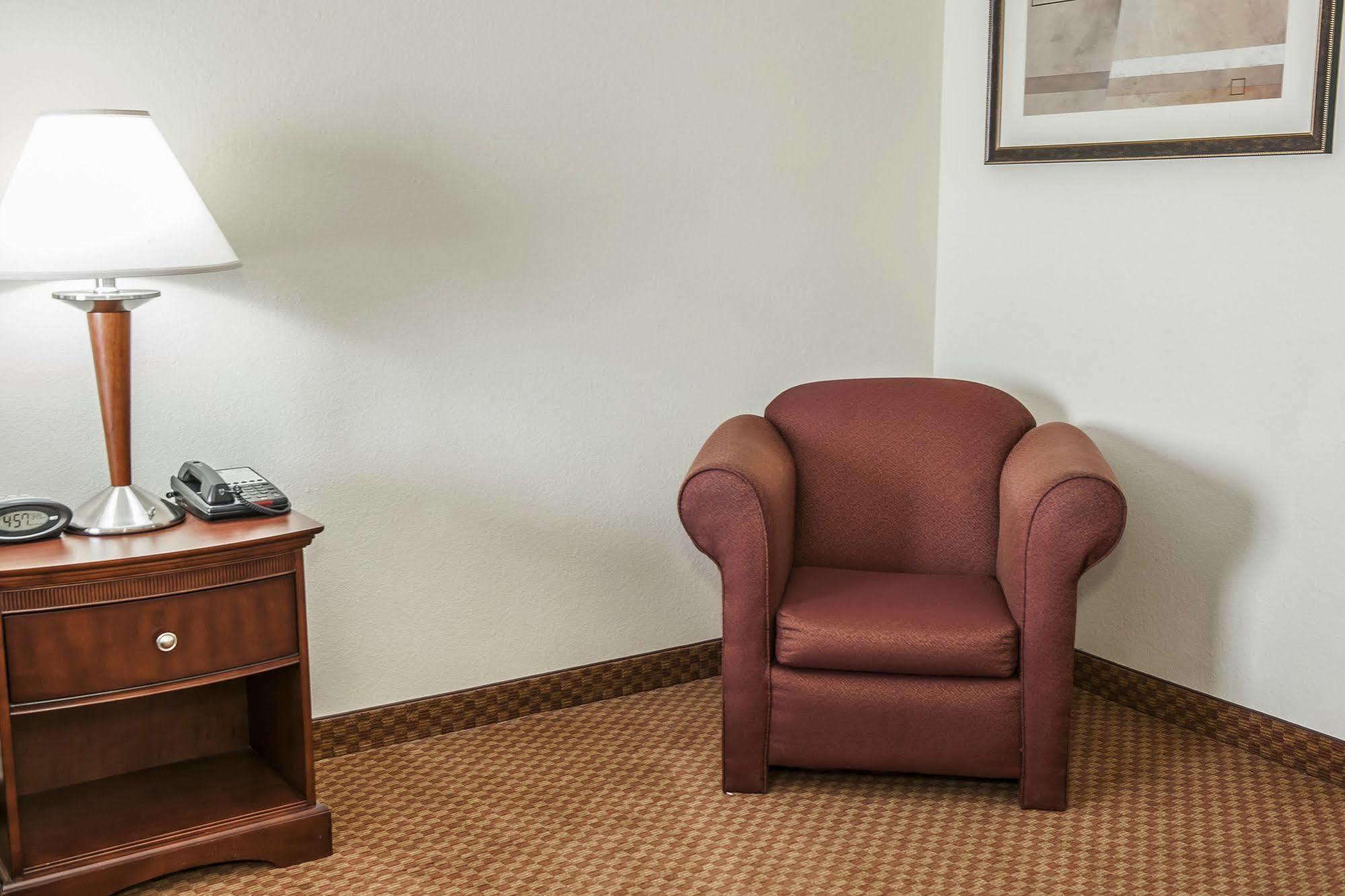 Comfort Suites Cincinnati Airport Hebron Buitenkant foto