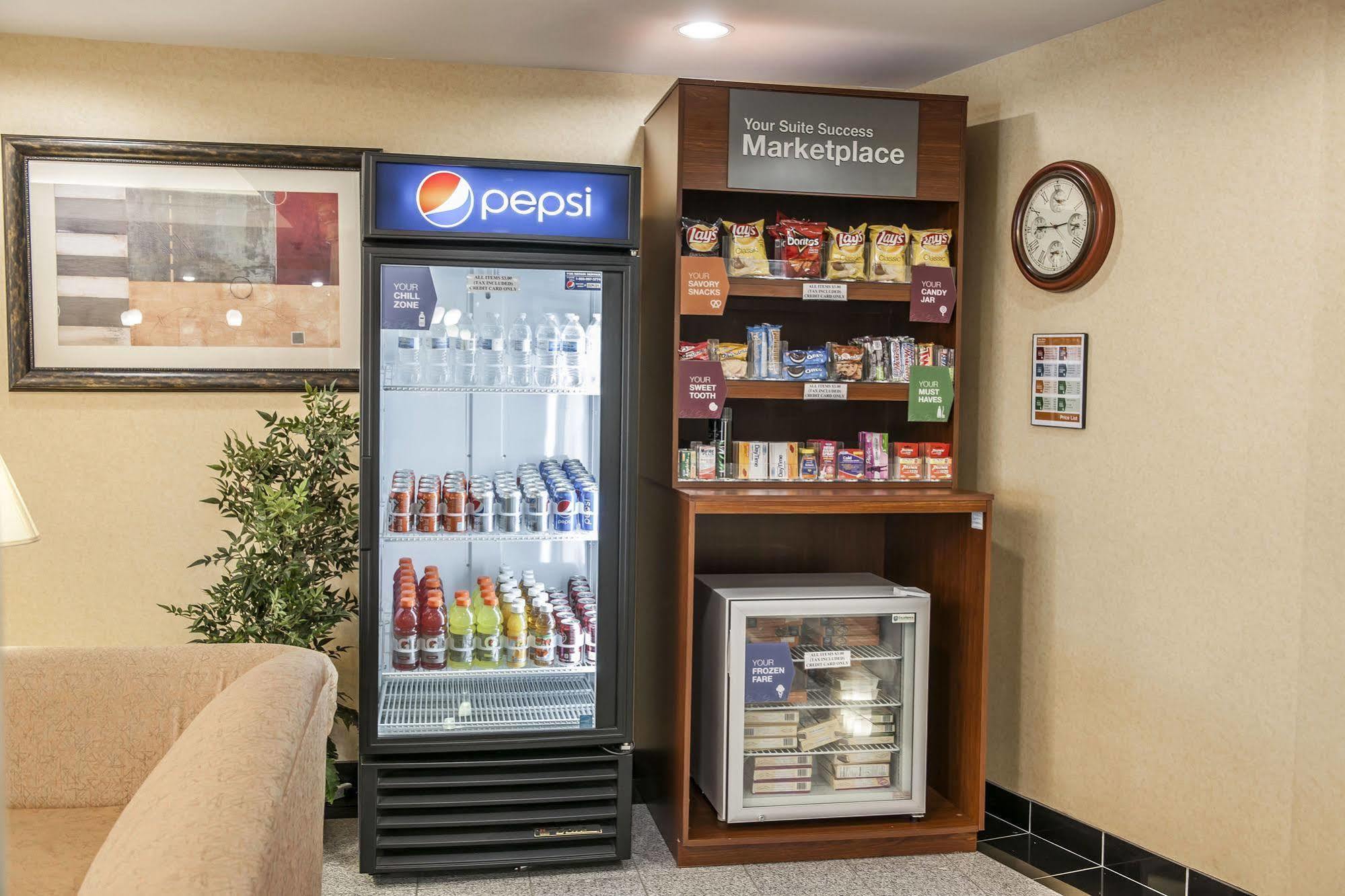 Comfort Suites Cincinnati Airport Hebron Buitenkant foto